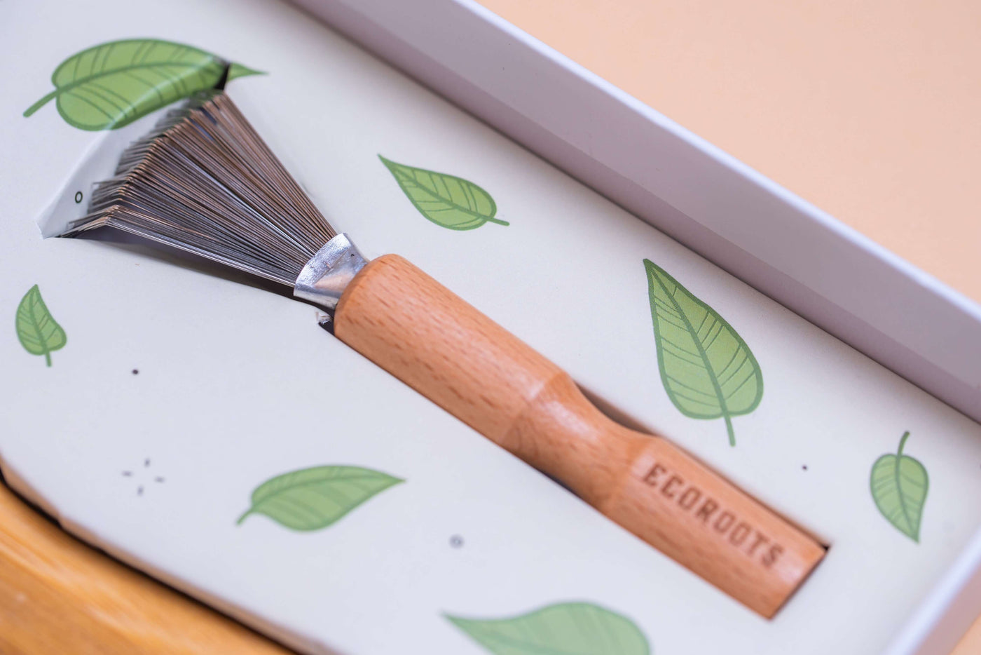Wooden Hair Brush - Bundle shampoo