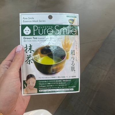 Green Tea Pure Smile Essence Mask - Asian Beauty Essentials