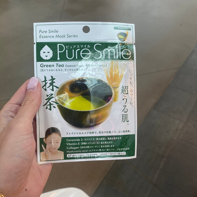Green Tea Pure Smile Essence Mask - Asian Beauty Essentials